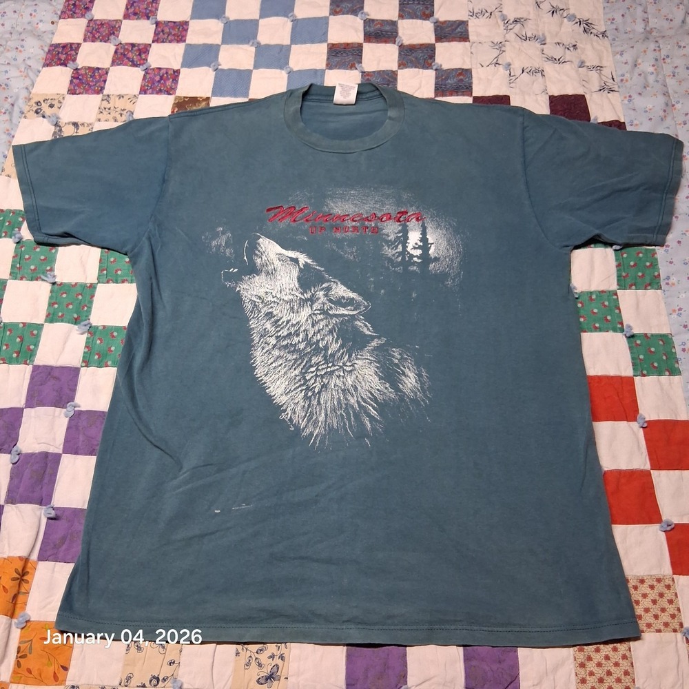Vintage Minnesota Wolf Embroidered Blue‎ T Shirt Size XL Blue Sherrys Best 90s